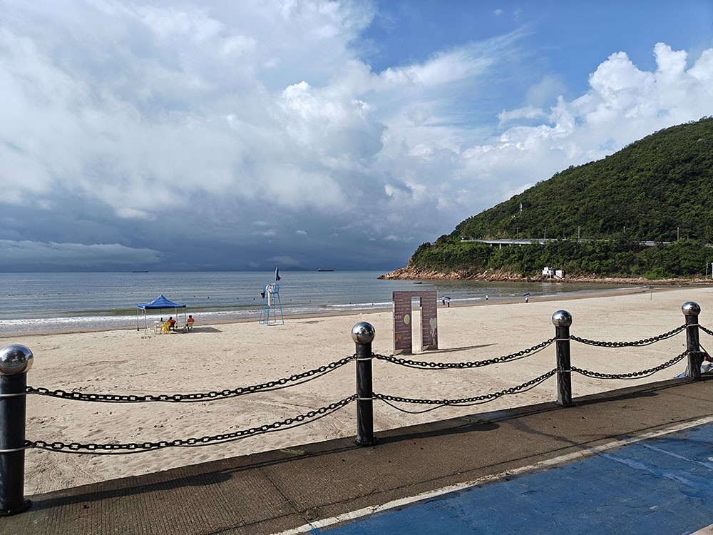 “溪涌之行，6月風(fēng)雨擋不住激埃特的熱情”/